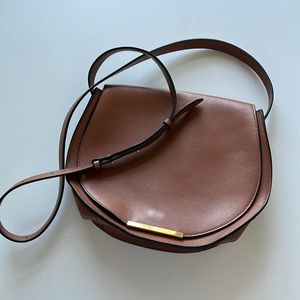 Cuyana Cross Body Saddle Bag